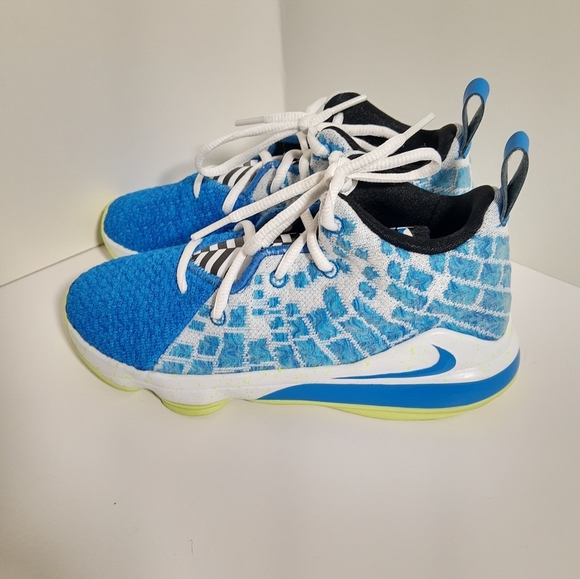 NIKE LEBRON XVII BQ5595-434 KIDS SHOES BLUE - Picture 4 of 9